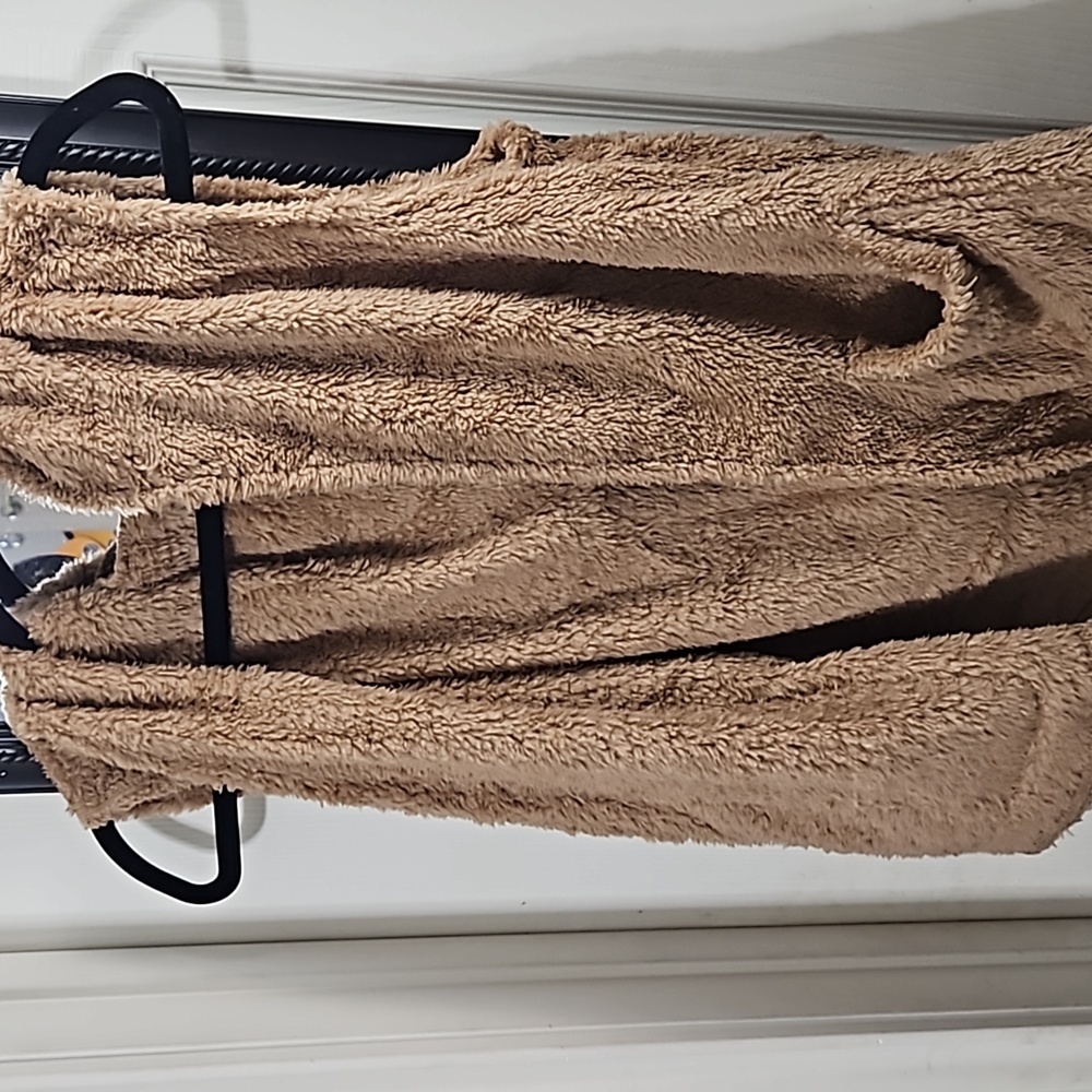 Brown vest size small